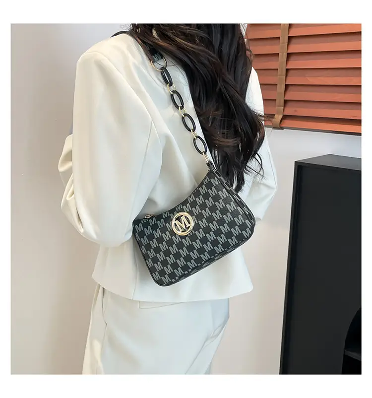 French Retro Crossbody Bag Women 2025 Summer — feature 20