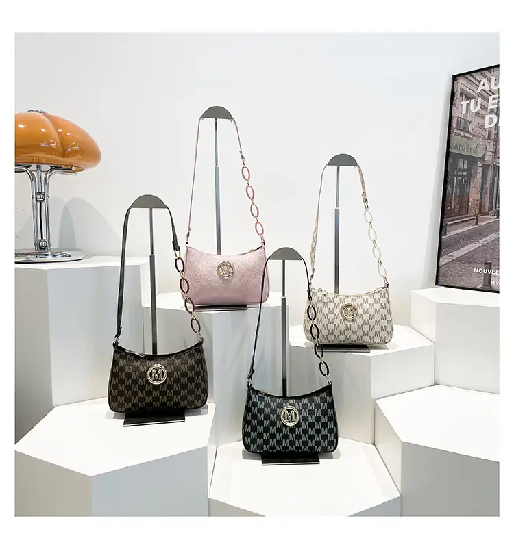 French Retro Crossbody Bag Women 2025 Summer — feature 25