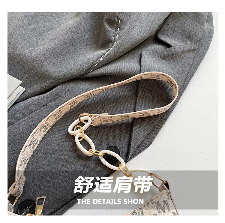French Retro Crossbody Bag Women 2025 Summer — feature 4