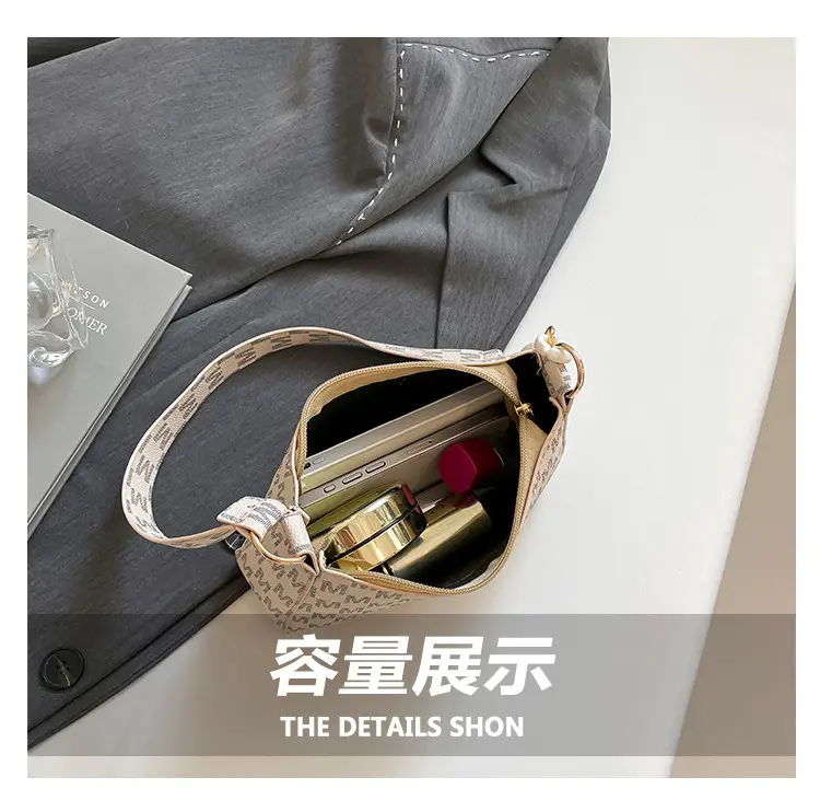 French Retro Crossbody Bag Women 2025 Summer — feature 7