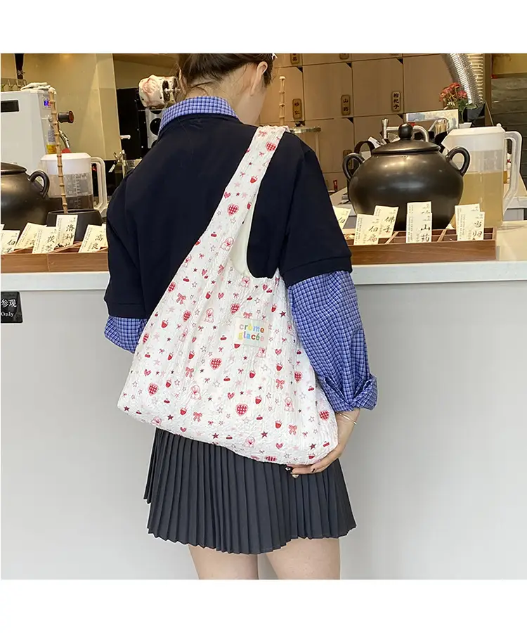 Korean Sweet Cartoon Embossed Tote Bag for Daily Use - Image 2