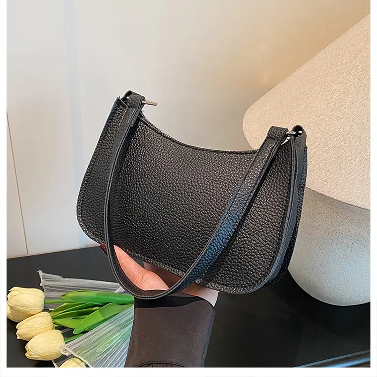 Women's Tan Leather Shoulder Bag Large Capacity 2025 — feature 28