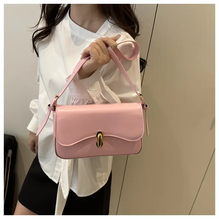 White Leather Crossbody Bag for Women 2025 — feature 11