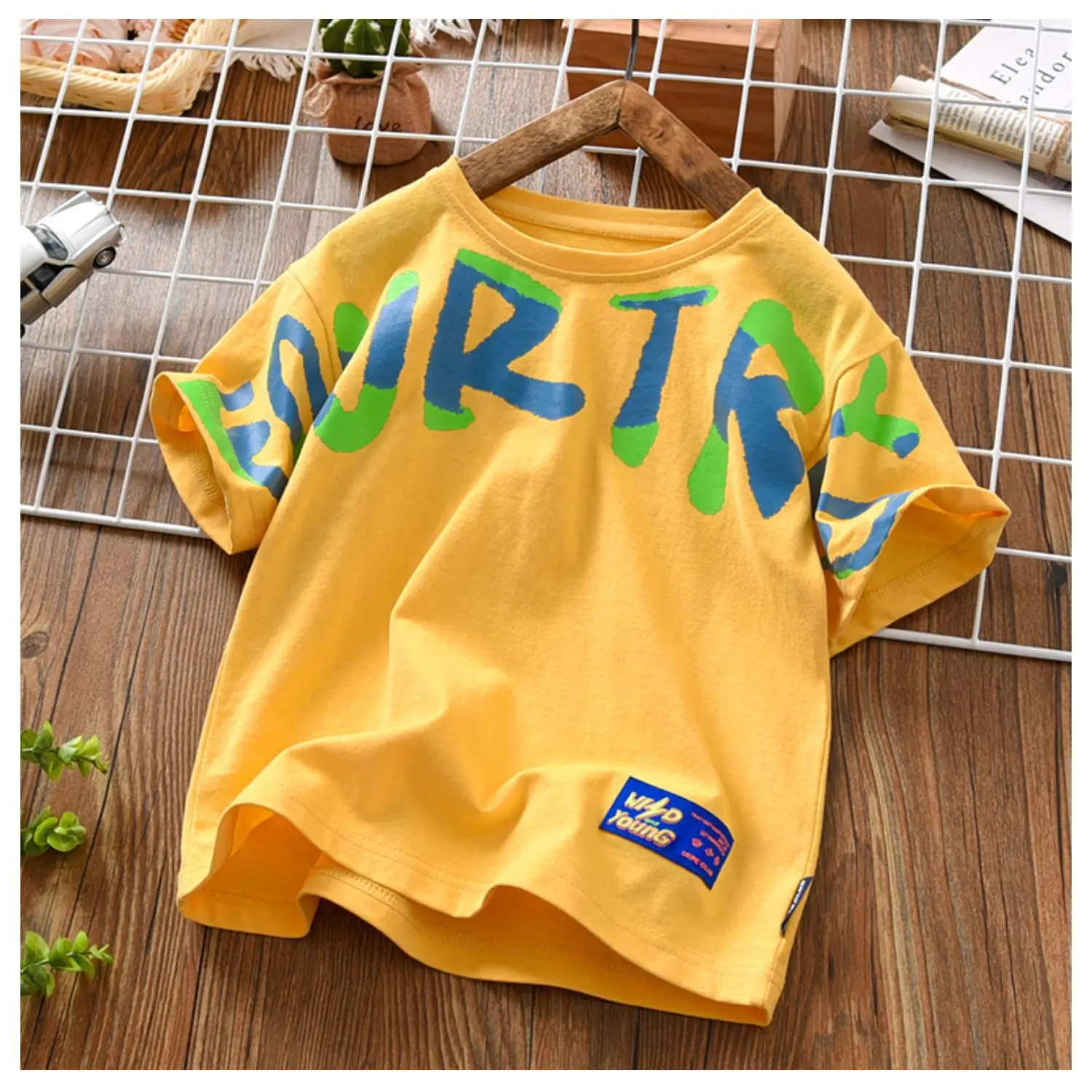 Boys Round Neck Letter Print T-Shirt Black Summer 2026 — feature 10