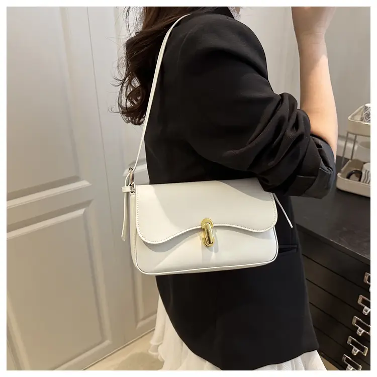 White Textured Shoulder Bag for Women 2025 — feature 15