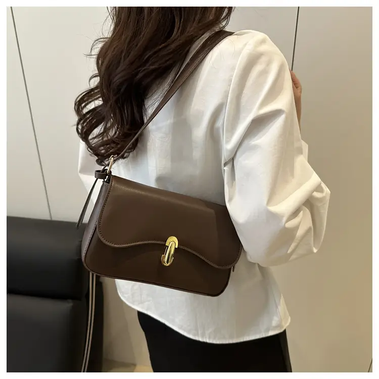 White Textured Shoulder Bag for Women 2025 — feature 23