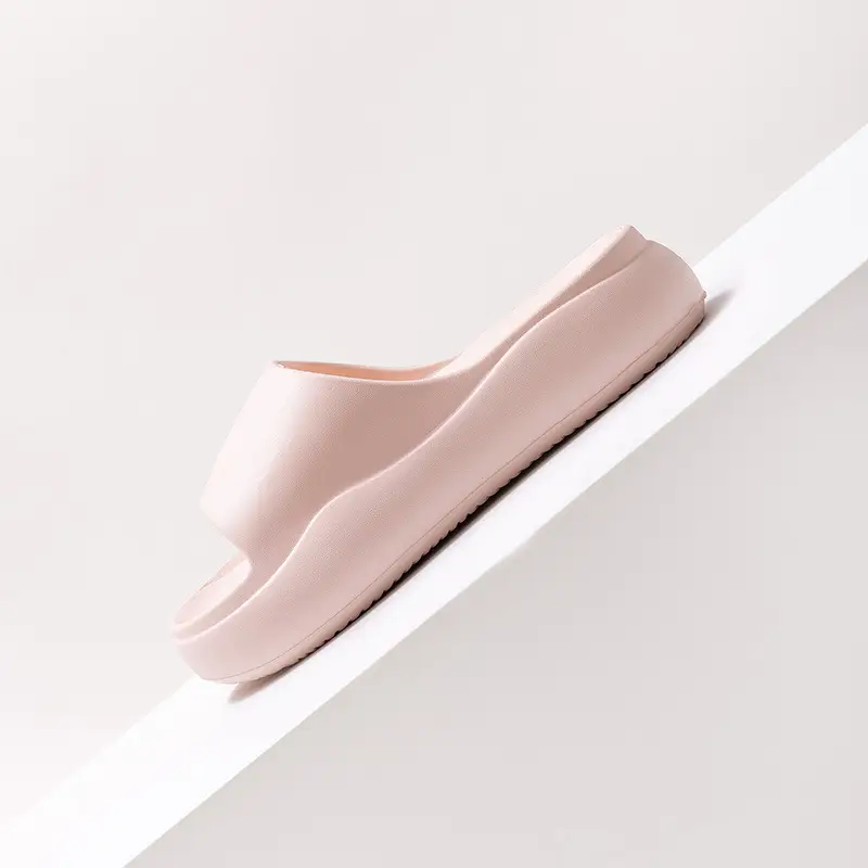 Qida Shun High-Heeled Slippers for Women to Wear Outside in Summer, Thick-Soled Sandals to Increase Height, New Style for Seaside and Beach Travel - Image 8