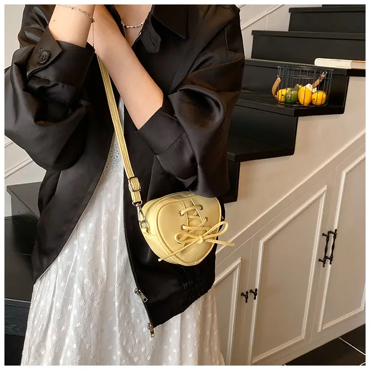 Korean Ins Heart Small Bag for Women Yellow — feature 19