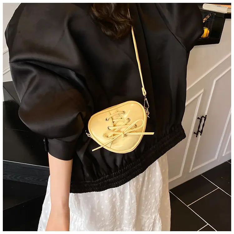 Korean Ins Heart Small Bag for Women Yellow — feature 20