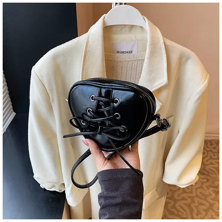 Korean Ins Heart Small Bag for Women Yellow — feature 30