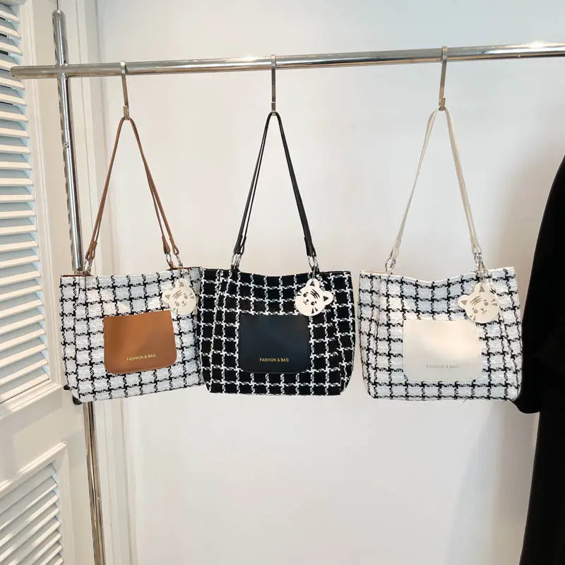 Women's Plaid Shoulder Bag Large Capacity 2025 - Image 7