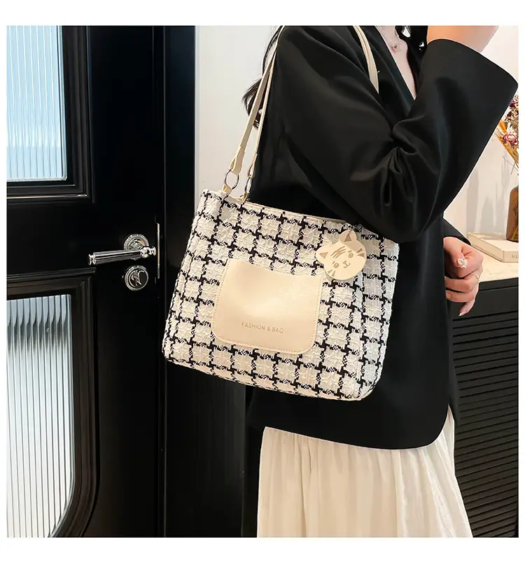 Women's Plaid Shoulder Bag Large Capacity 2025 — feature 17