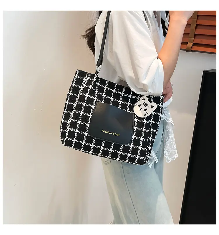 Women's Plaid Shoulder Bag Large Capacity 2025 — feature 21