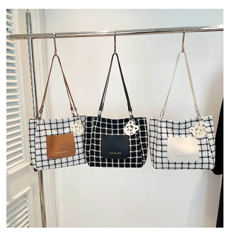 Women's Plaid Shoulder Bag Large Capacity 2025 — feature 9