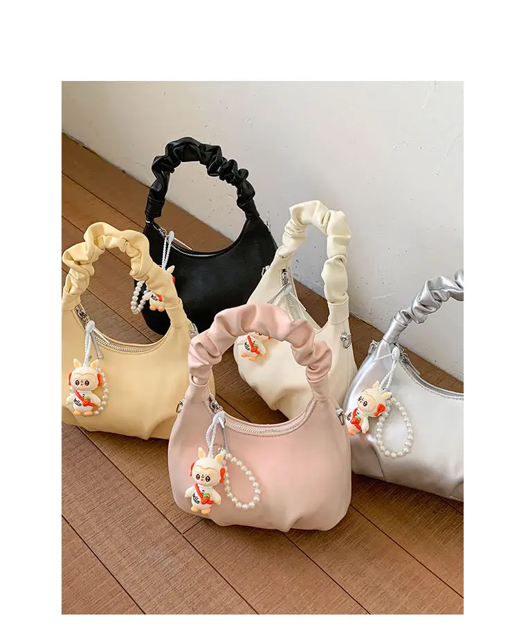 Women's Pleated Shoulder Bag with Doll Design Beige — feature 15