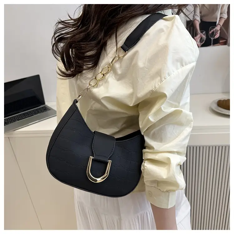 Textured Crossbody Bag 2026 New Trendy Fashion — feature 8