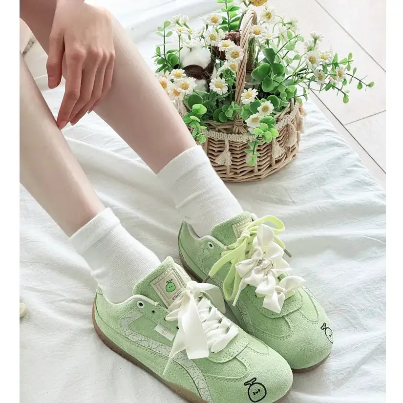 Women's Purple Retro Flat Casual Sneakers 2025