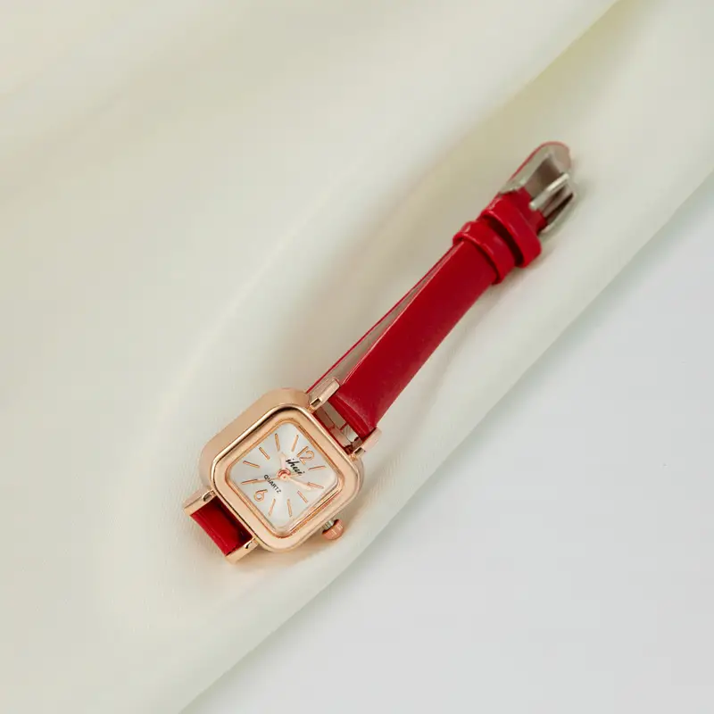 Women's Watch Korean-style Light Luxury Small Square Watch Artistic Retro Elegant Women's Watch High-value Quartz Watch for Girls — feature 3