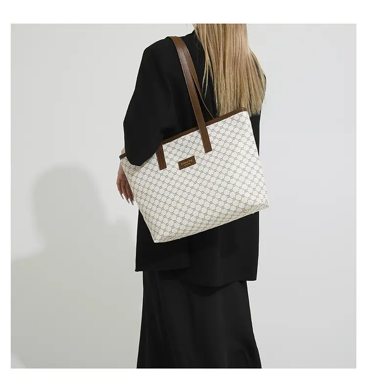 Women's Monogram Canvas Shoulder Bag Brown Leather Handle — feature 15