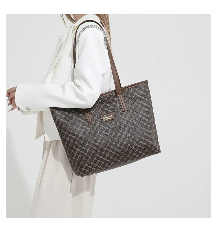 Women's Monogram Canvas Shoulder Bag Brown Leather Handle — feature 18