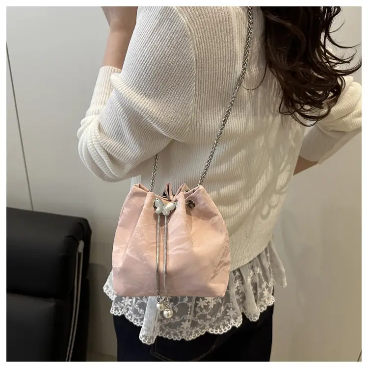 2026 Summer Bucket Bags with Chain Strap — feature 11