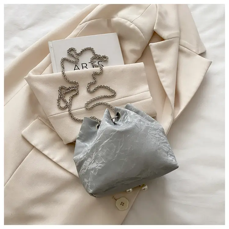 2026 Summer Bucket Bags with Chain Strap — feature 13