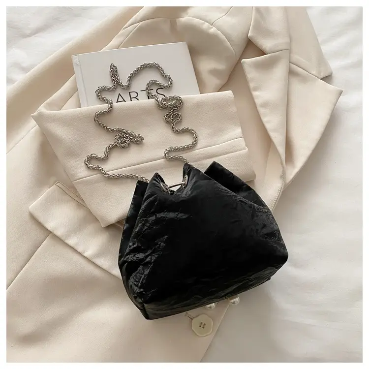 2026 Summer Bucket Bags with Chain Strap — feature 16