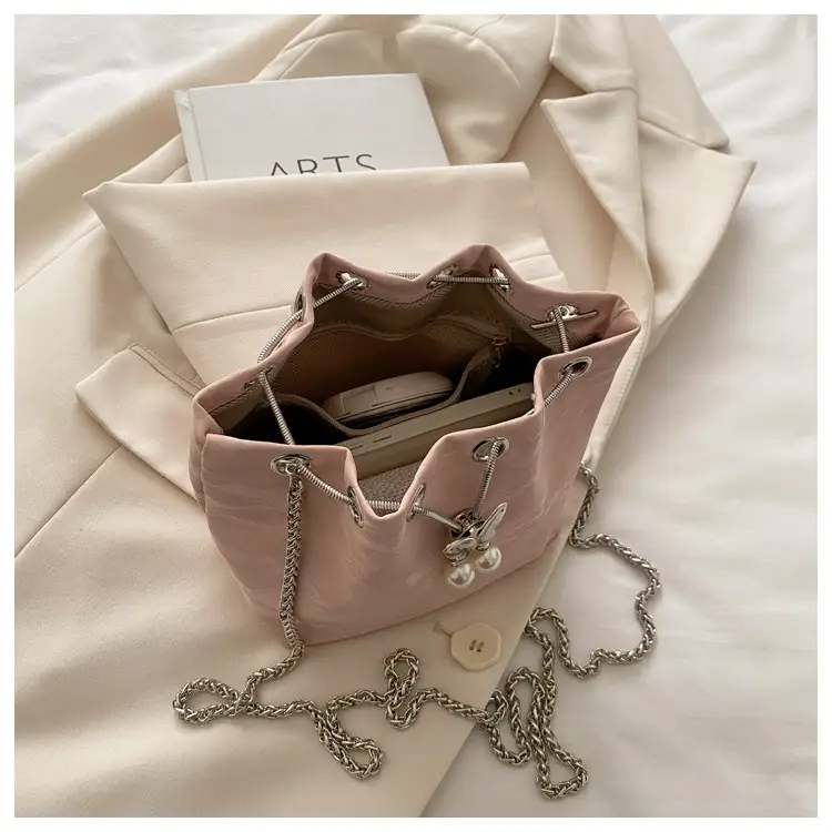 2026 Summer Bucket Bags with Chain Strap — feature 23