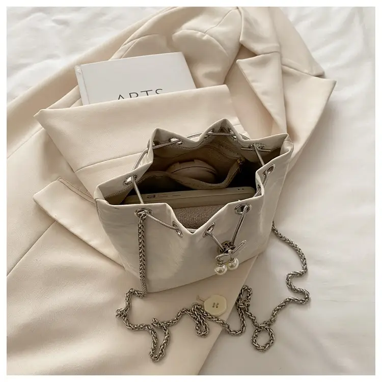 2026 Summer Bucket Bags with Chain Strap — feature 26