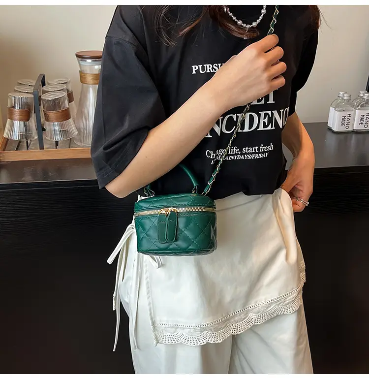 Orange Diamond Mini Chain Shoulder Bag for Women — feature 15