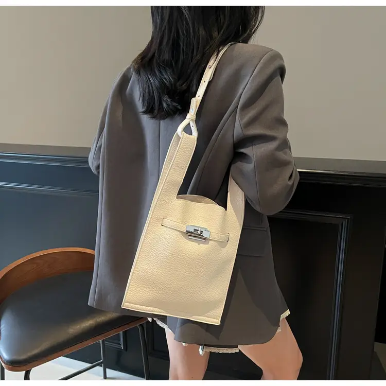 Light Blue Square Shoulder Bag for Women 2026 — feature 13