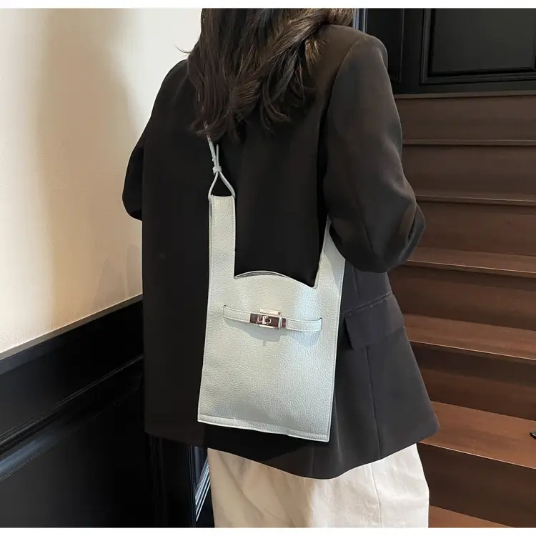 Light Blue Square Shoulder Bag for Women 2026 — feature 25