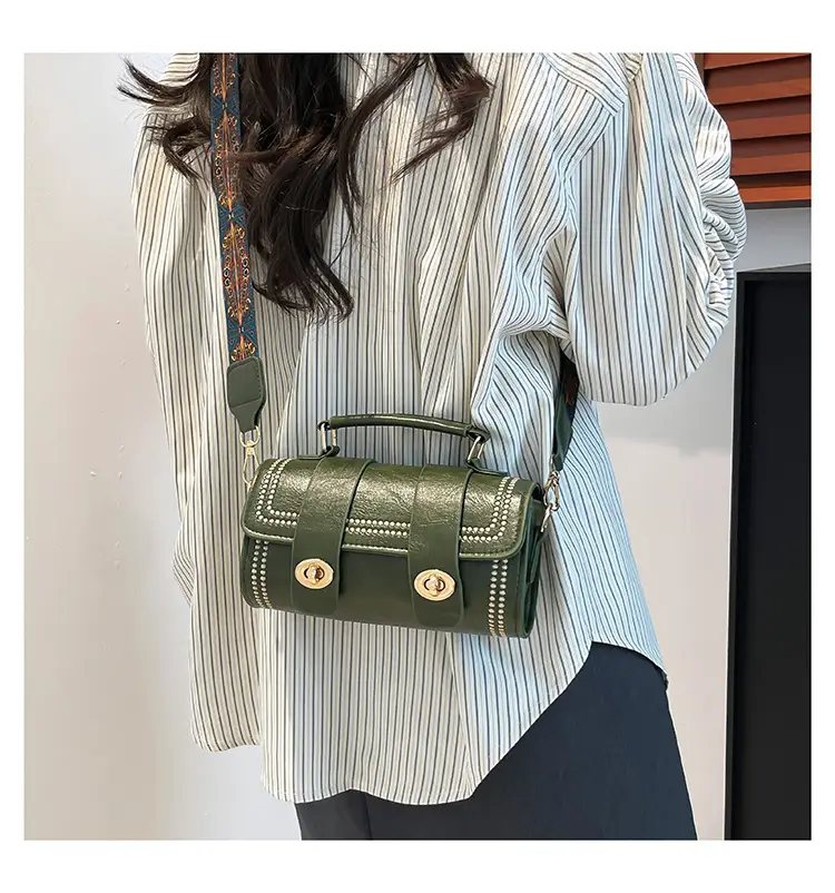 Green Leather Crossbody Bag with Wide Strap — feature 33