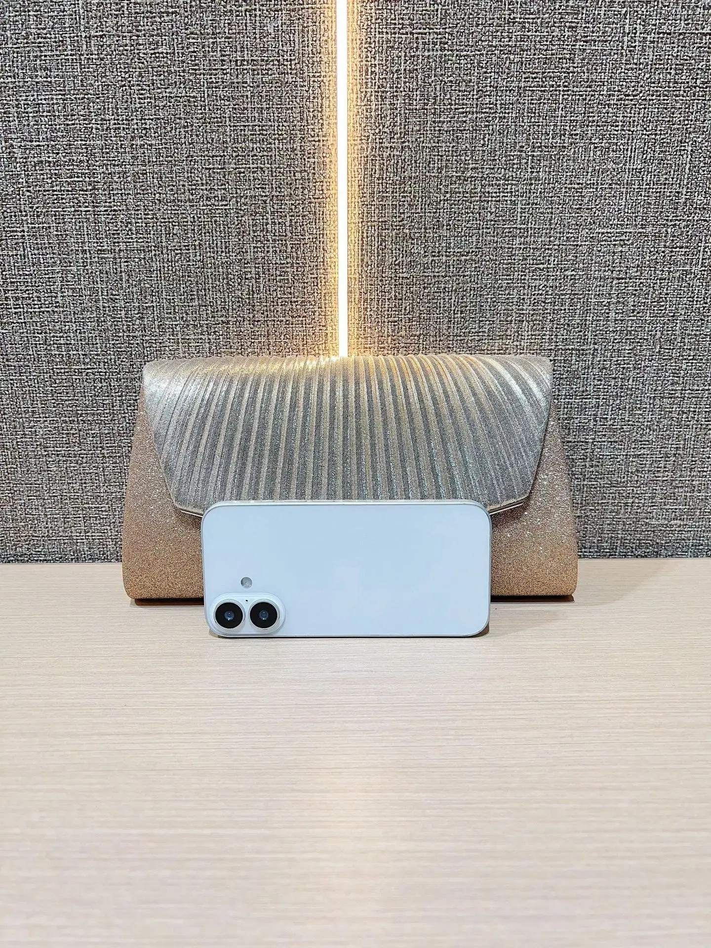Glitter Pleated Shoulder Clutch Bag for Women — feature 7