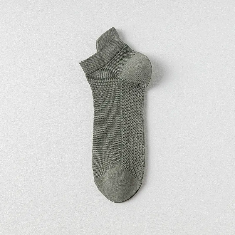 Socks men's summer thin cotton yarn deodorant sweat-absorbent tube socks white sports mesh breathable men's socks