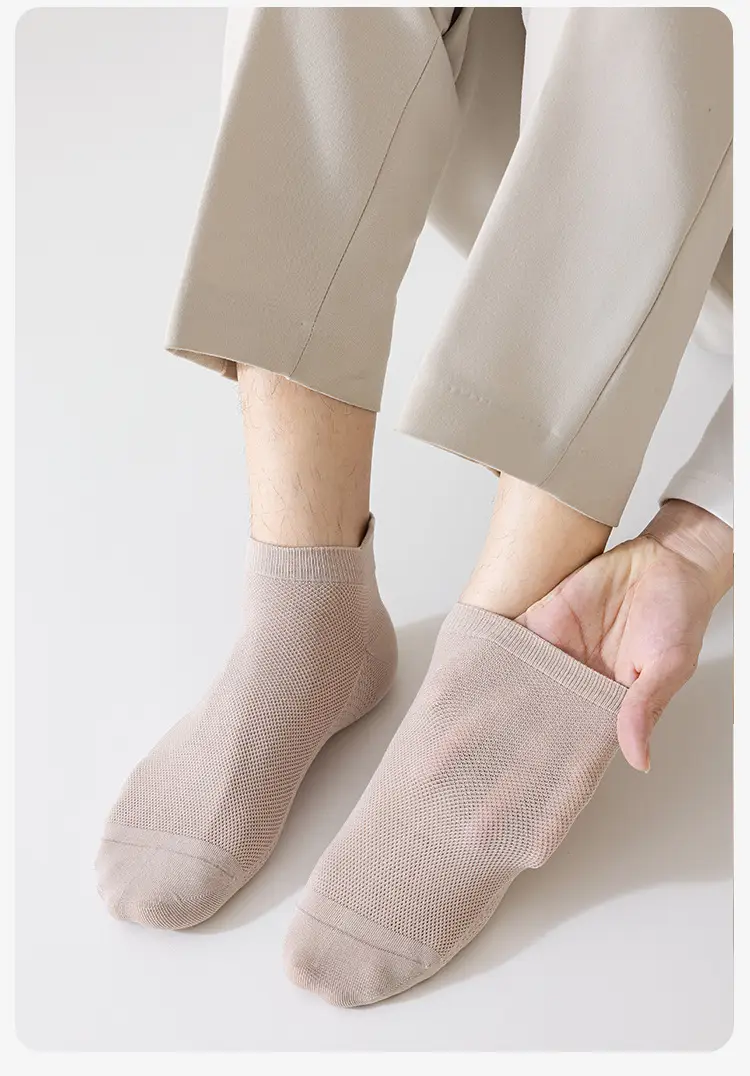 Socks men's summer thin cotton yarn deodorant sweat-absorbent tube socks white sports mesh breathable men's socks — feature 22