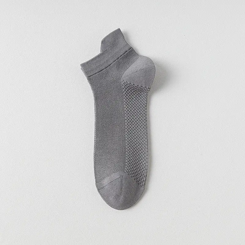 Socks men's summer thin cotton yarn deodorant sweat-absorbent tube socks white sports mesh breathable men's socks