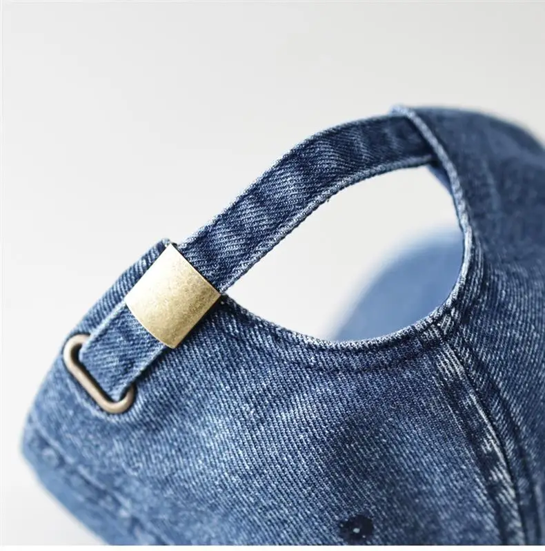 Light Blue Cartoon Puppy Denim Cap for Women — feature 8
