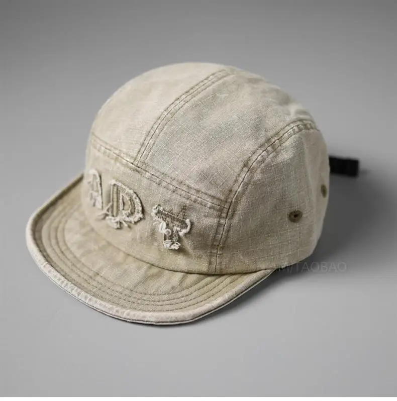 Men Women Retro Letter Patch Baseball Cap Beige — feature 1
