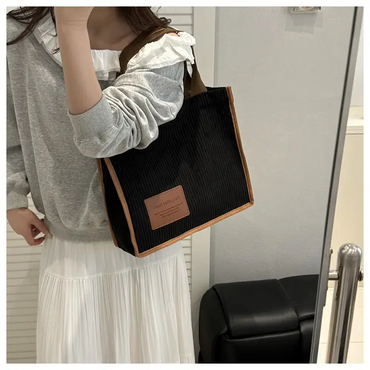 Women's Japanese Style Tote Bag Large Capacity 2025 — feature 6
