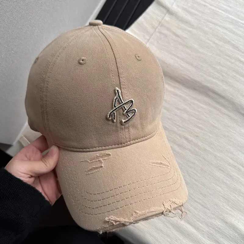 Maroon American Retro Duckbill Cap for Men Women - Image 8