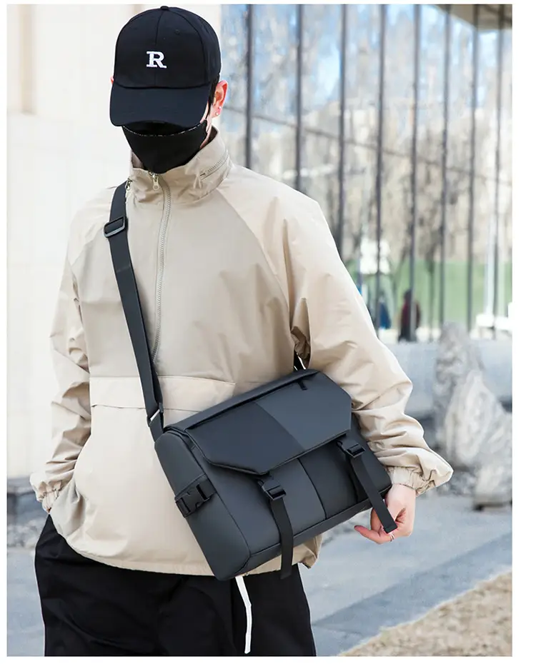 Men's Waterproof Oxford Crossbody Bag Large Capacity — feature 26
