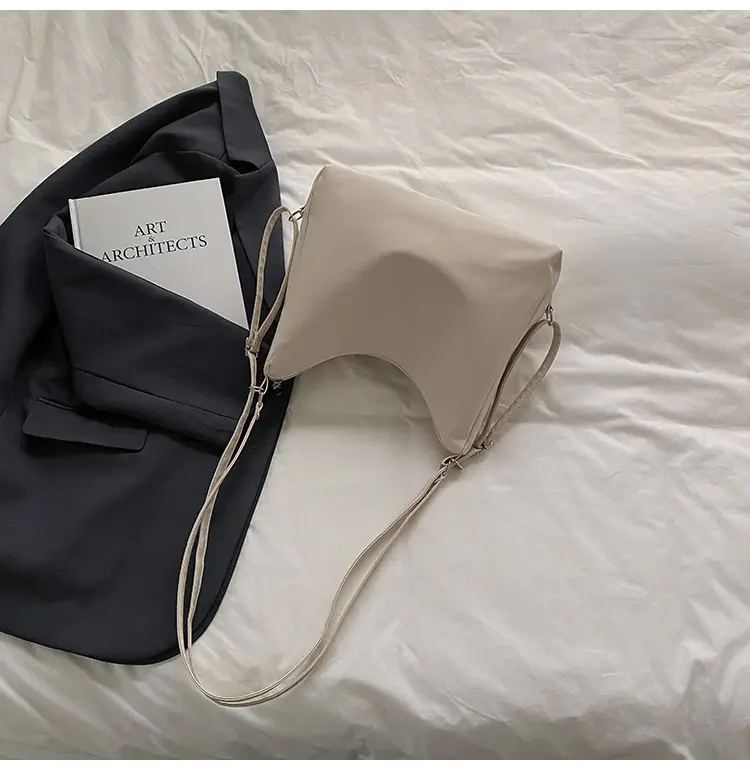 Black Retro Shoulder Crossbody Tote Bag for Women — feature 5