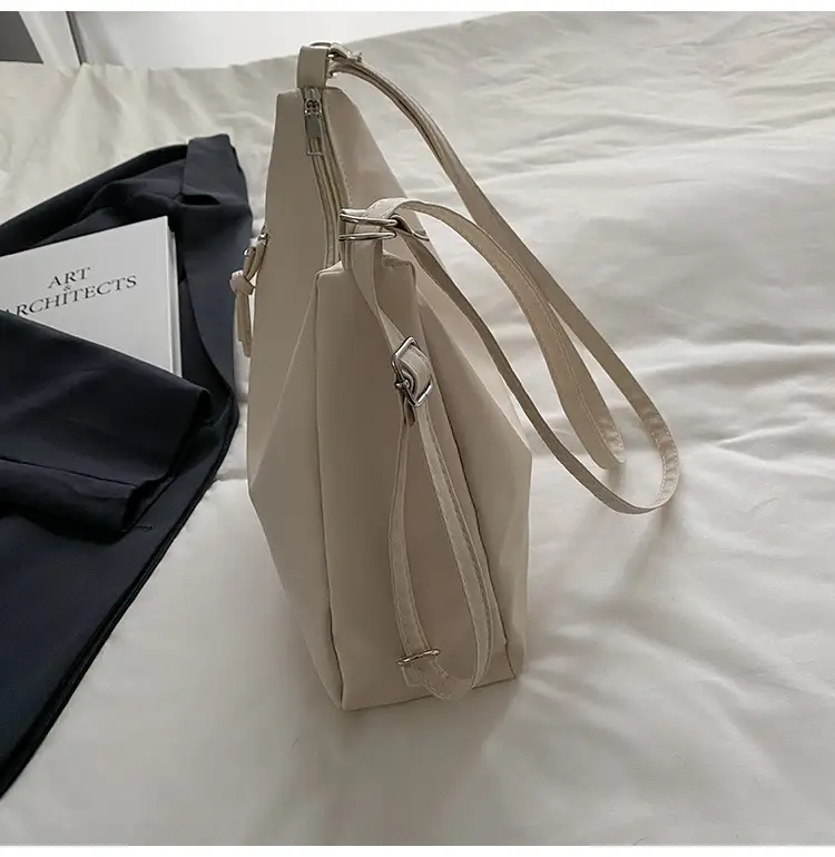 Black Retro Shoulder Crossbody Tote Bag for Women — feature 6