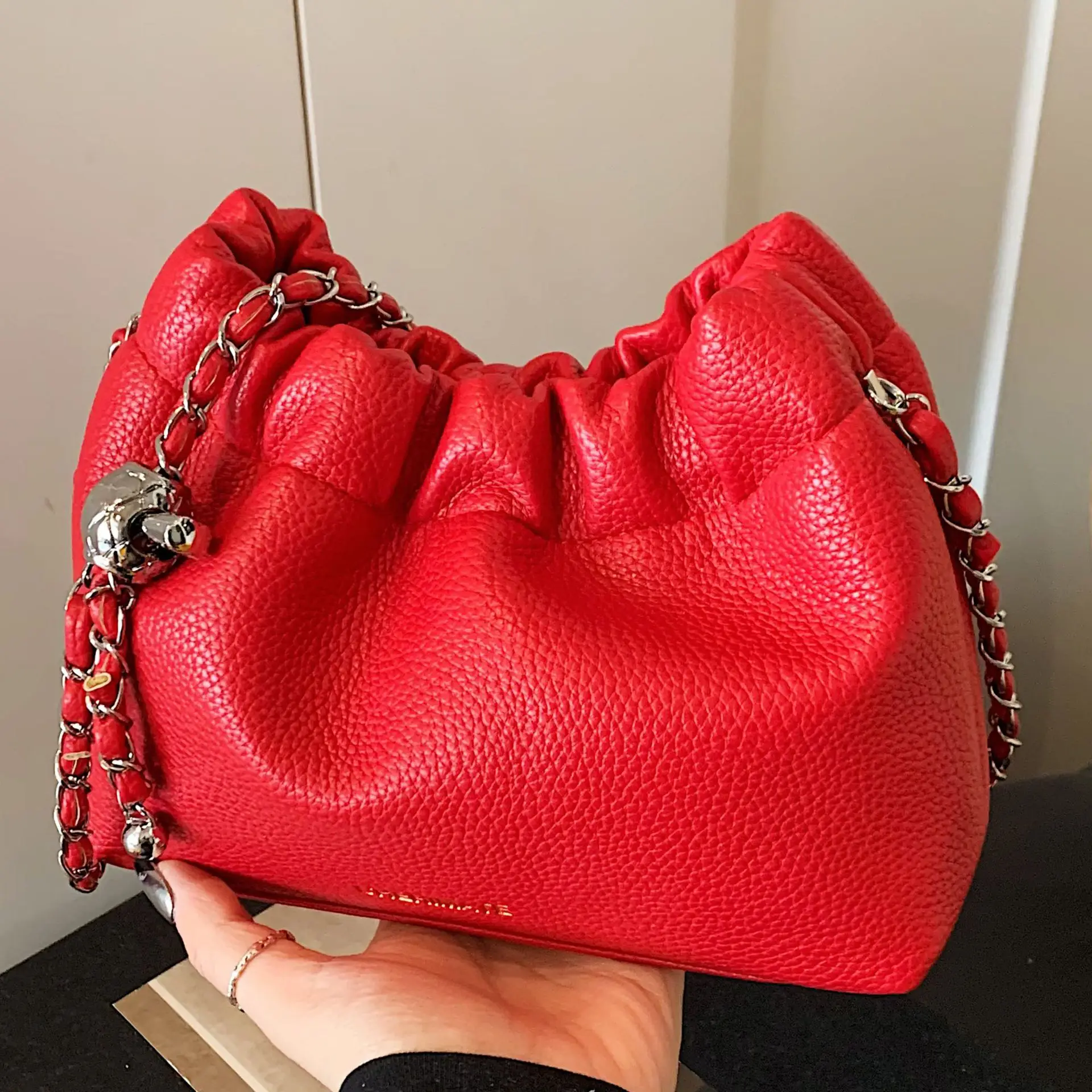 2025 Spring New Lychee Pattern Cloud Chain Women's Shoulder Crossbody Bag - Image 9