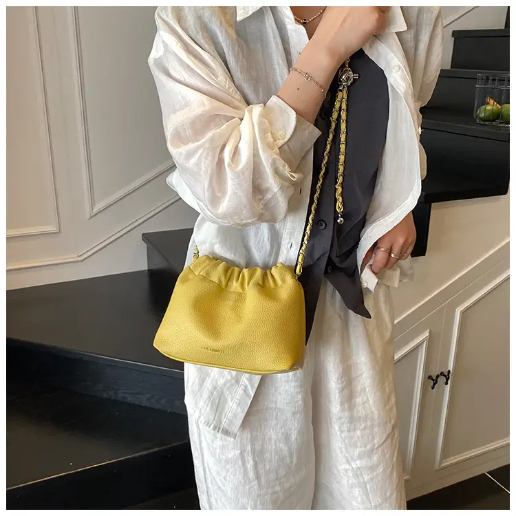 2025 Spring New Lychee Pattern Cloud Chain Women's Shoulder Crossbody Bag — feature 17