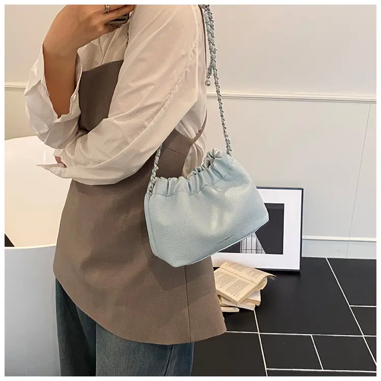 2025 Spring New Lychee Pattern Cloud Chain Women's Shoulder Crossbody Bag — feature 34