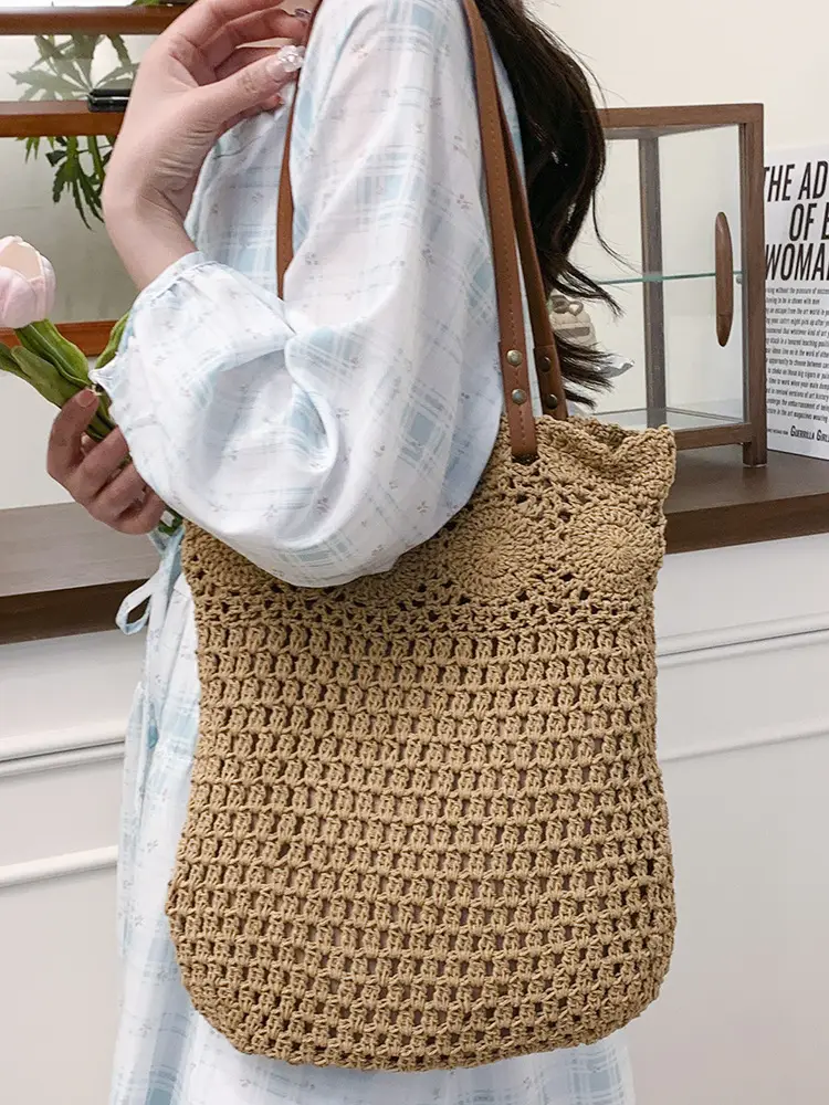Women Straw Bag Large Capacity Woven Beige 2025