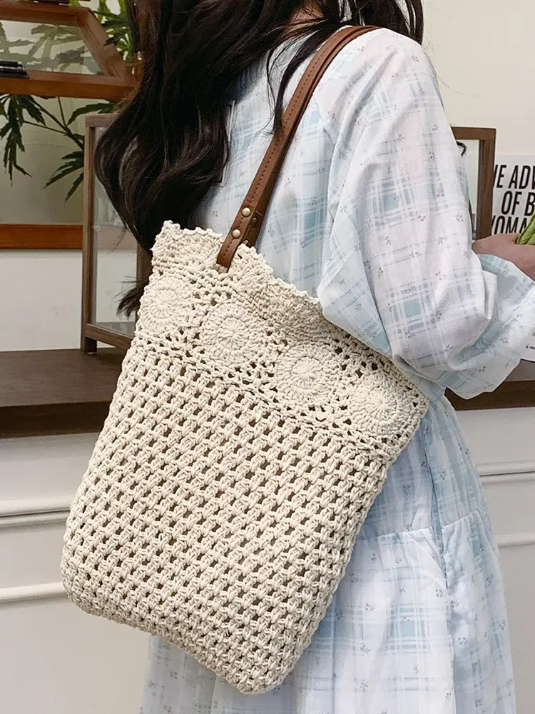 Women Straw Bag Large Capacity Woven Beige 2025