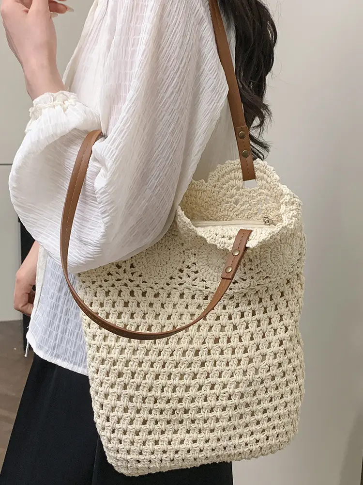 Women Straw Bag Large Capacity Woven Beige 2025